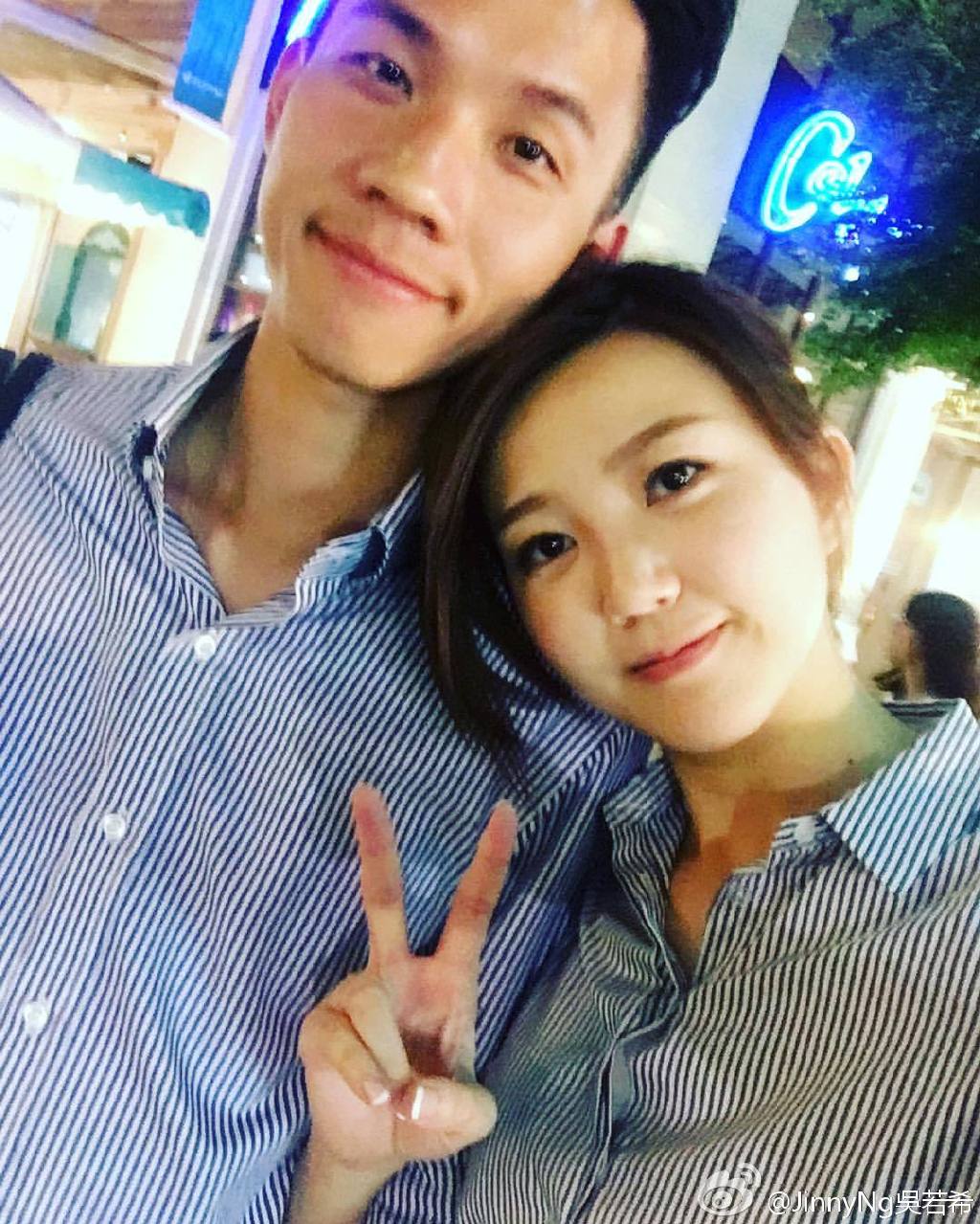 吳若希與丈夫何兆鴻不時在網上互動耍花槍。