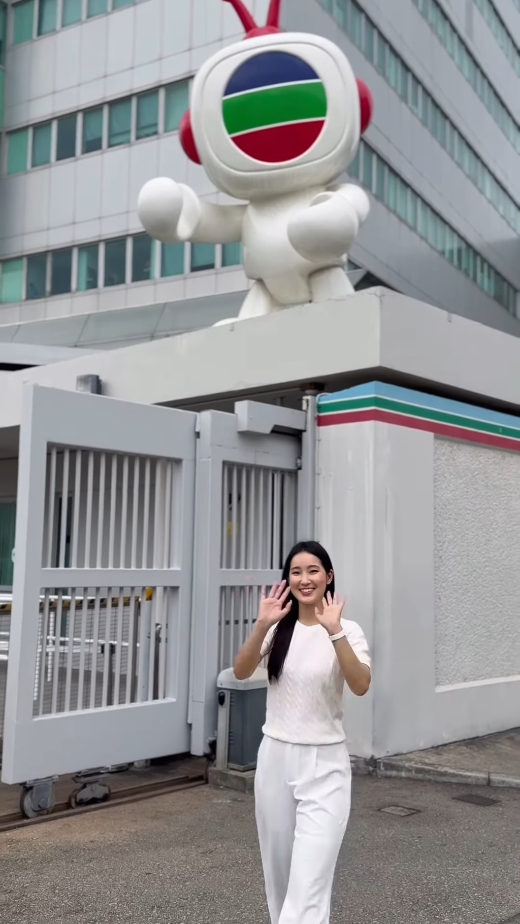 黃碧蓮去年於IG發長文宣布離開TVB,感謝公司多年栽培。