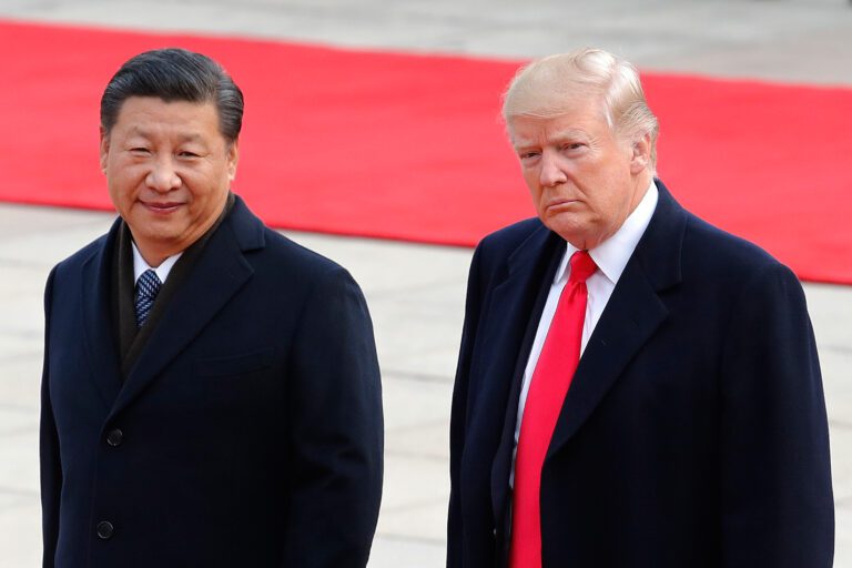 特朗普親赴停機坪迎習近平　罕見高規格迎接中國領導人