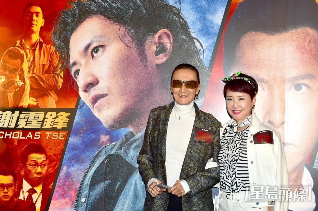 謝賢與前妻狄波拉育有一子一女。