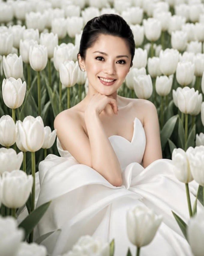 傅天穎返台後，演藝事業越來越差。