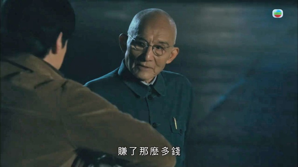游本昌是內地國寶級演員。