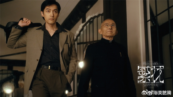 科班出身的游本昌演技根基深厚，即使擔任配角也十分搶鏡。