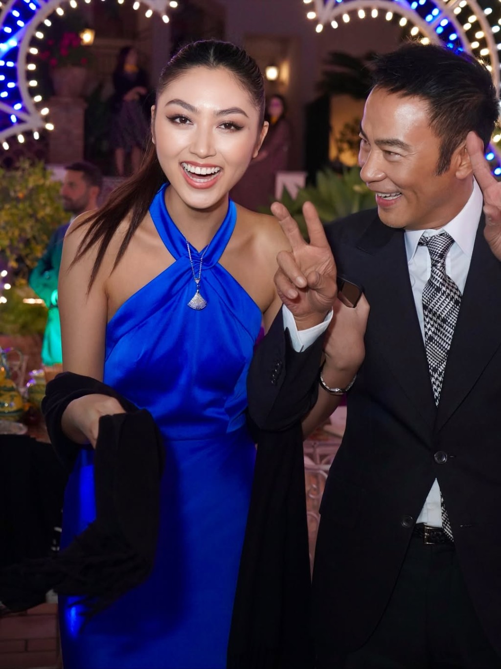 任達華兩父女顯得相當興奮。