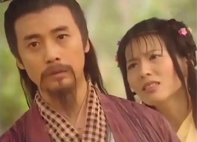 他在2001年版《倚天屠龍記》中飾演「殷梨亭」，令觀眾留下印象。