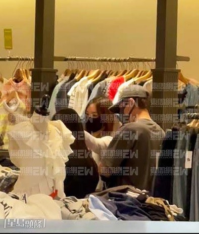 Frankie與圈外女友Christy拍拖兩年，私下相處甜蜜，被形容猶如夫妻。（《東周刊》圖片）