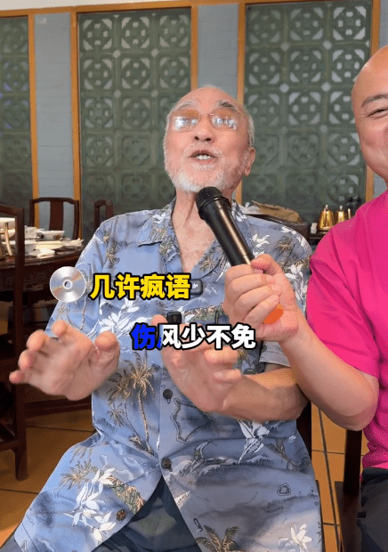 盧海鵬精神不錯，中氣十足。