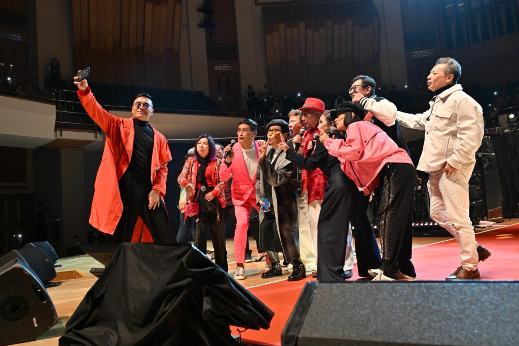 盧海鵬今年2月開演唱會，嘉賓包括葉振棠、黃日華、苗僑偉等。