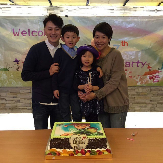 曹永廉妻子是資深演員姜大衛的長女姜依蘭，兩人於2007年結婚，現育有一子一女。