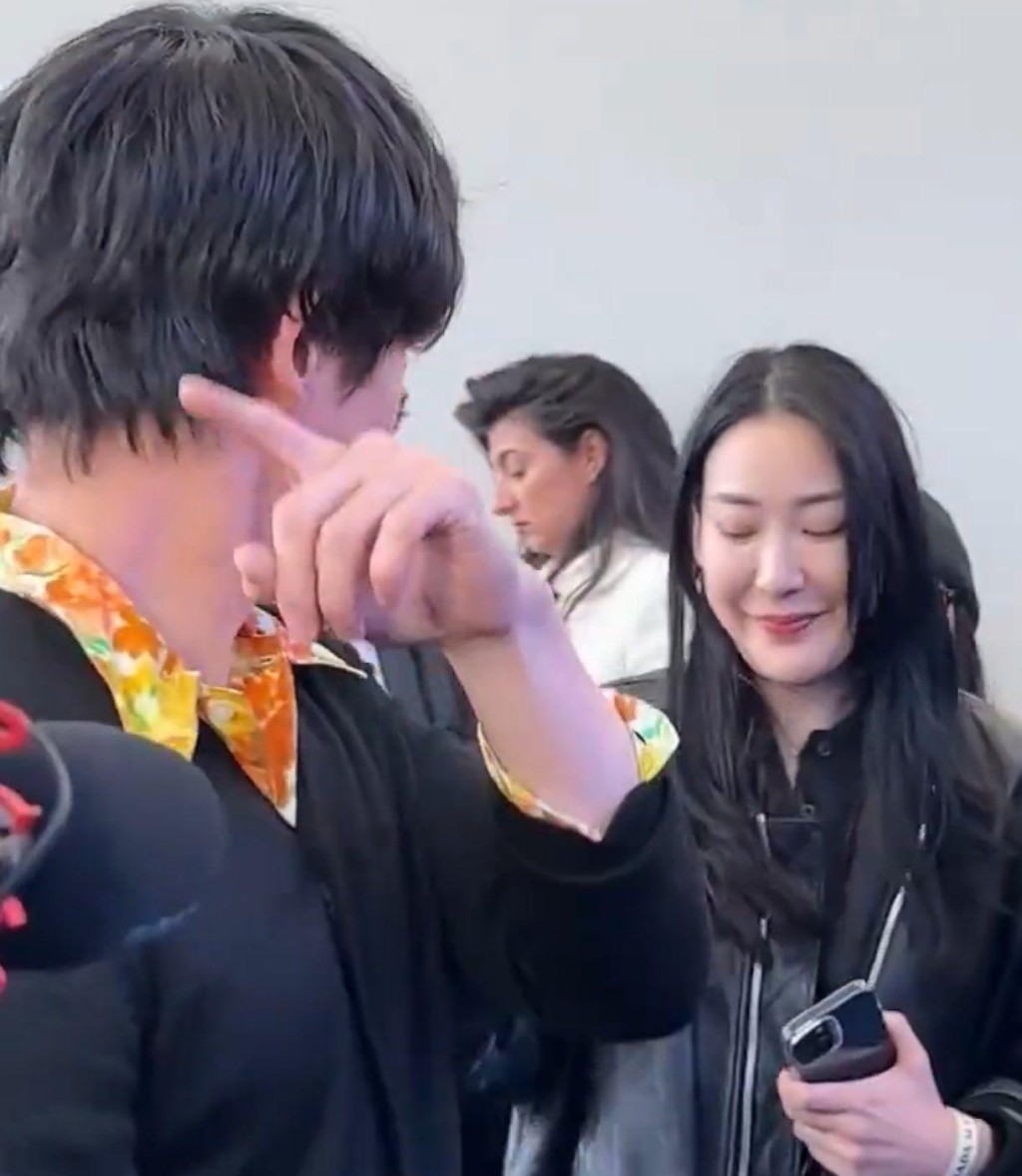 據報道,坂口健太郎與任職造型師的妻子已交往五年。