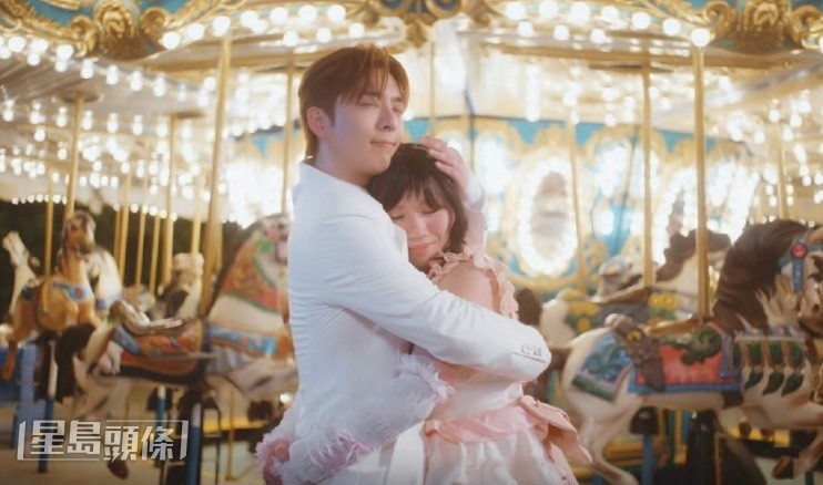 Edan應黃淑蔓邀請,客串拍攝她與ICHIBAN GIRLS的新歌《旋轉木馬》MV,與米爺同框畫面浪漫。