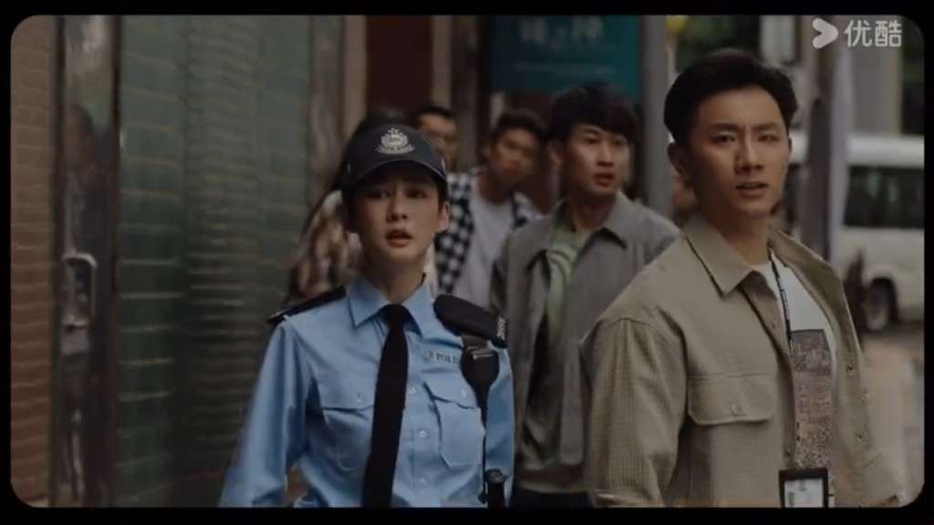 岑麗香在新劇《重案解密》中飾演女警「嚴灼穎」，角色由軍警晉升至CID。