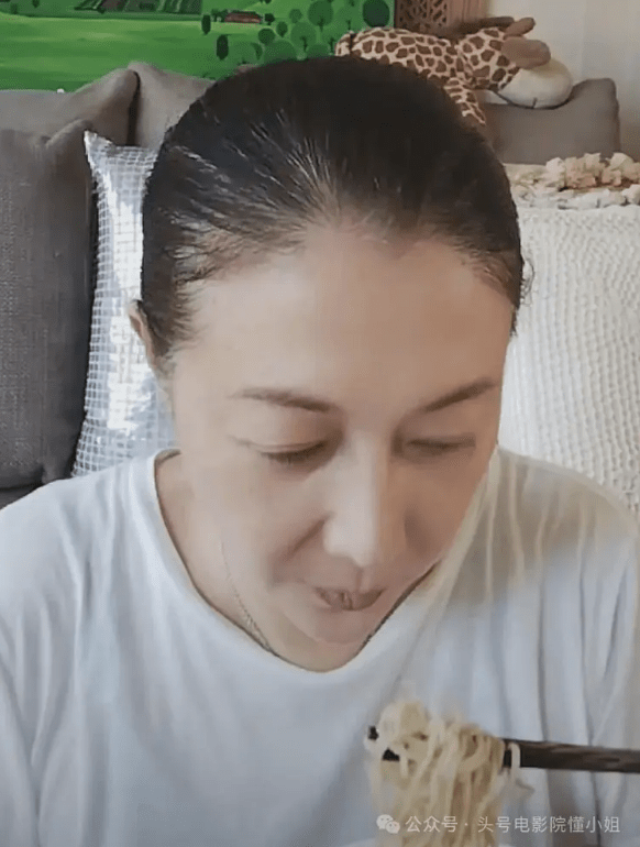 中秋「愛心餐」願望落空,吳綺莉佳節只能獨自吃麵。