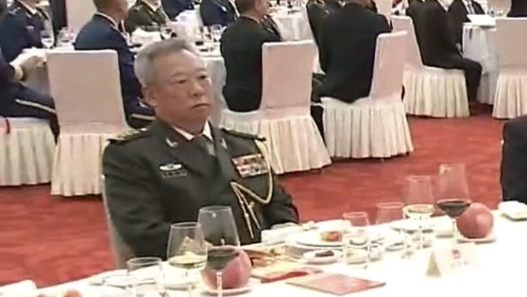 國慶招待會星光熠熠 多名退休高級將領出席