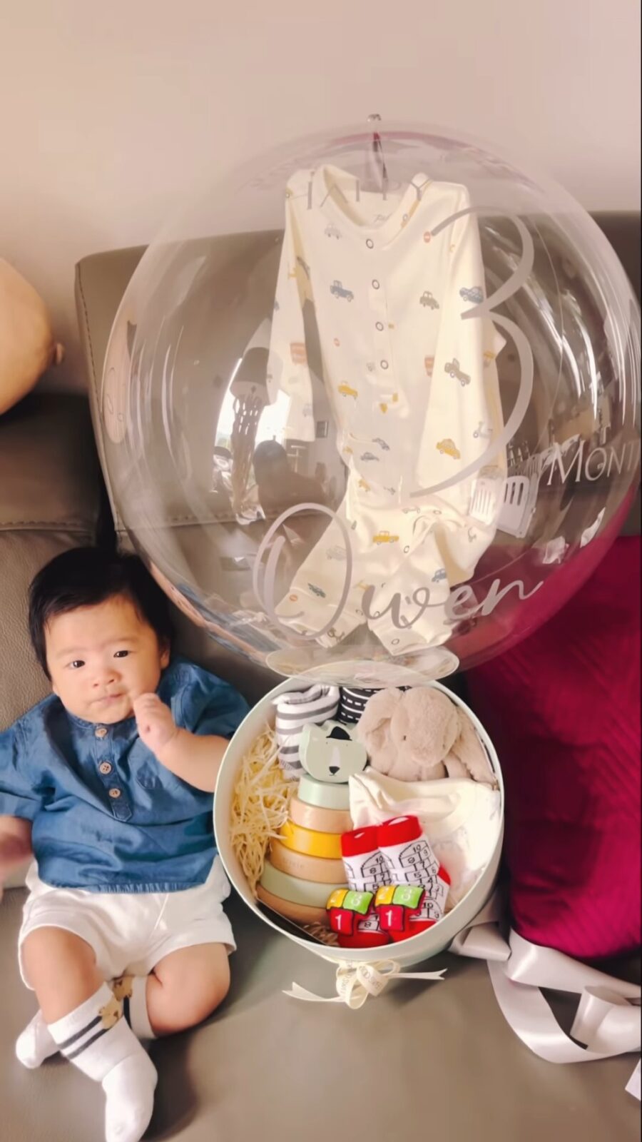 兒子Owen自出生以來便深受疼愛。