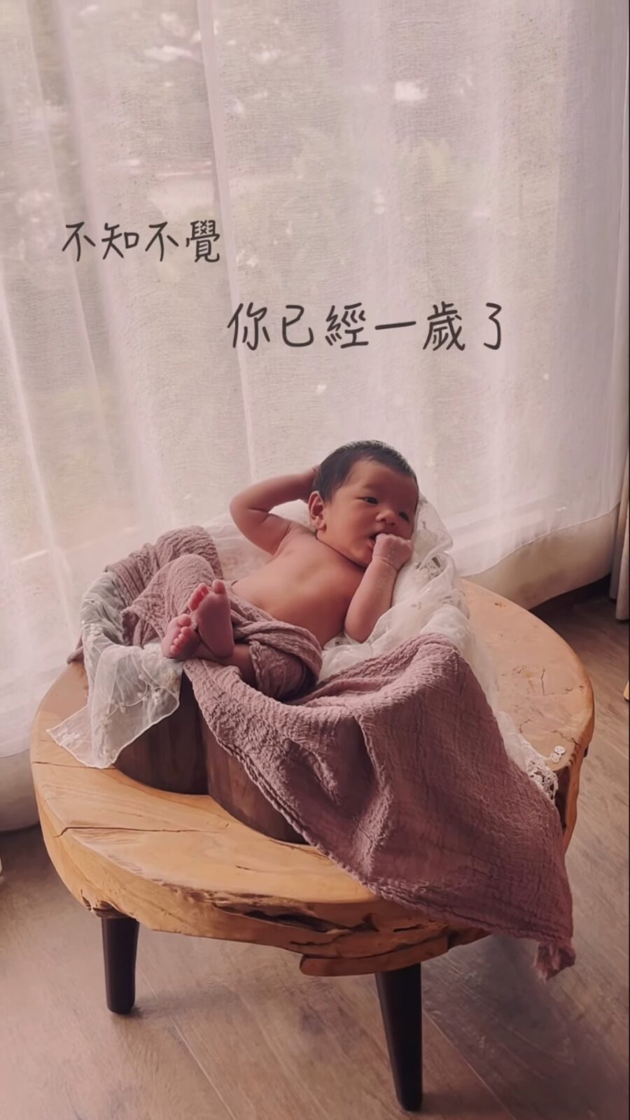 江若琳的兒子Owen長得非常可愛。