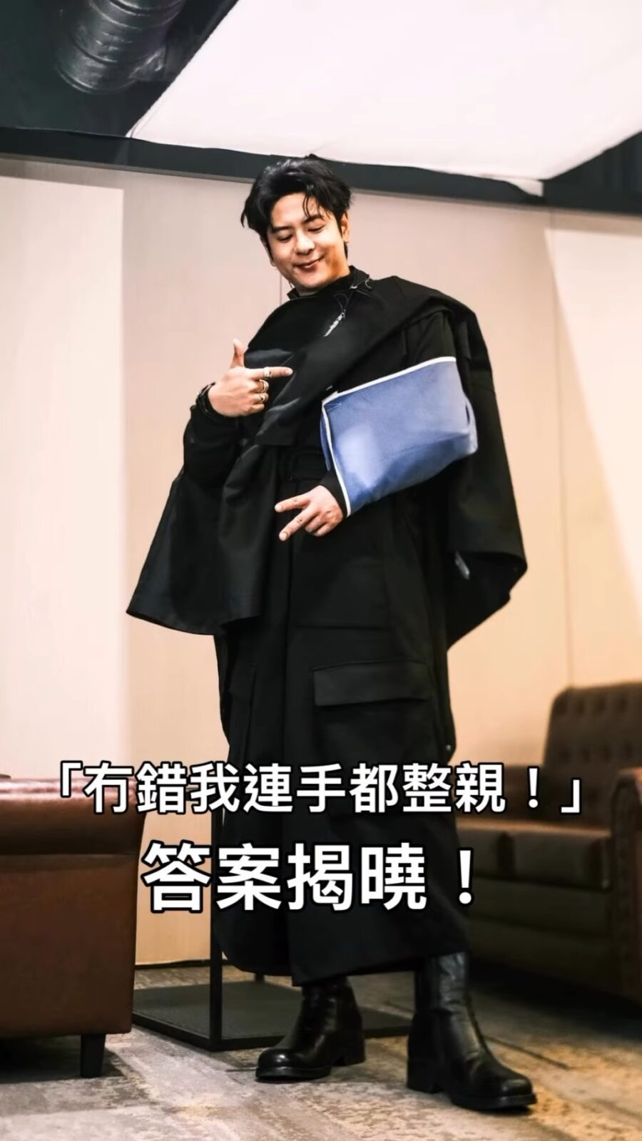 許廷鏗早前手部受傷。