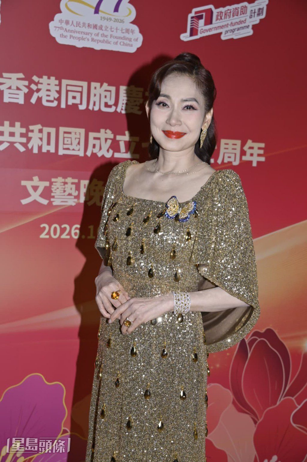 她坦言自己過往的歌曲以情歌為主。