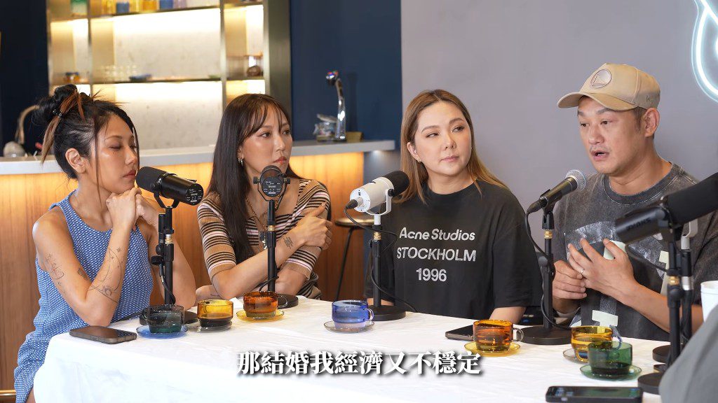 吳浩康憶述,在結婚及孩子出生初期,家庭經濟狀況不穩,承受巨大壓力。(節目截圖:《Better Together Hong Kong》)