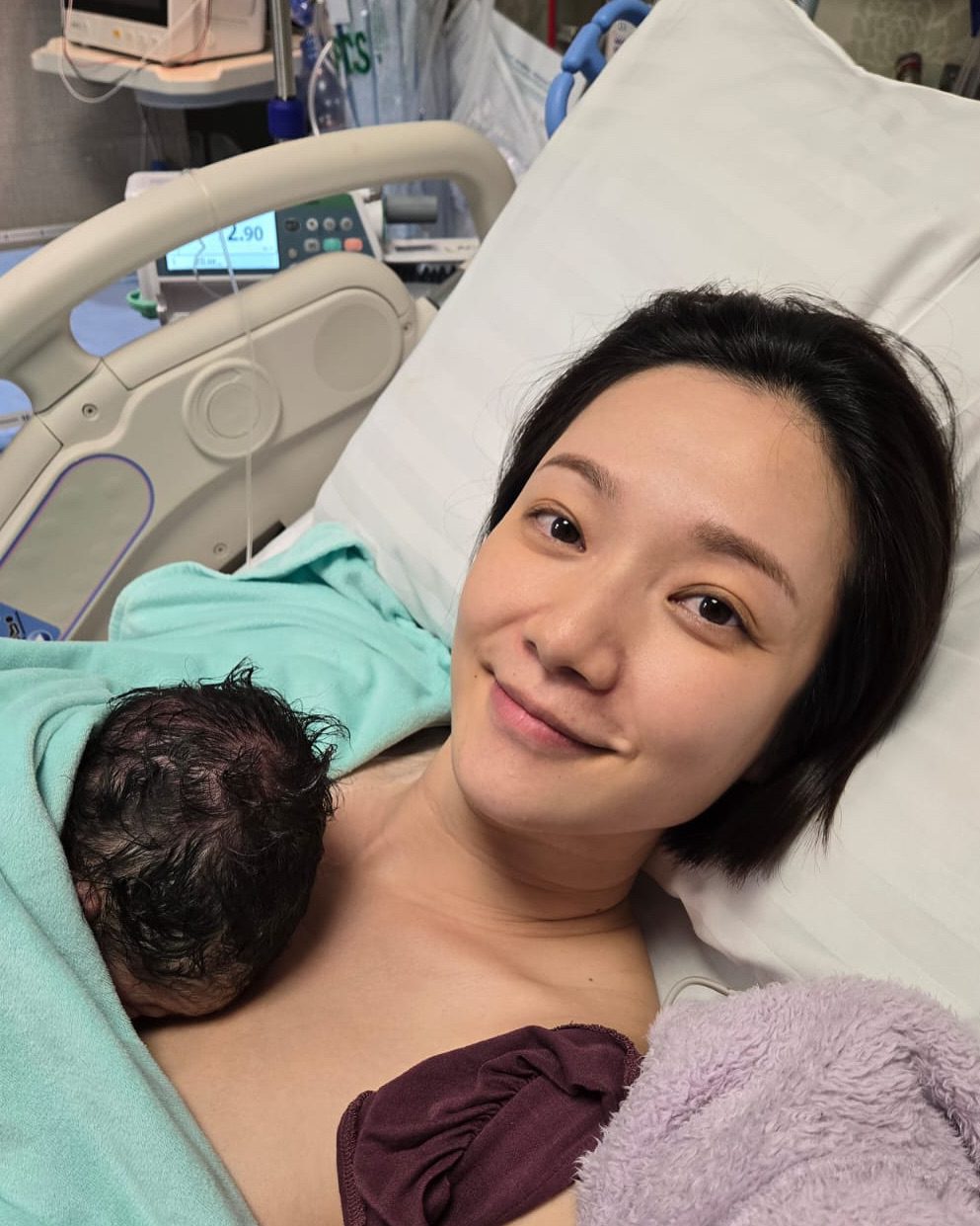 王君馨在2025年5月誕下女兒。
