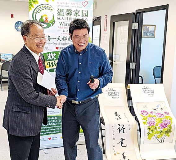 工作人員和嘉賓們一同剪綵。 李強攝