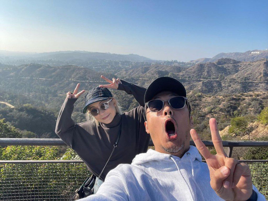 余文樂婚後不時在網上公開稱讚太太。