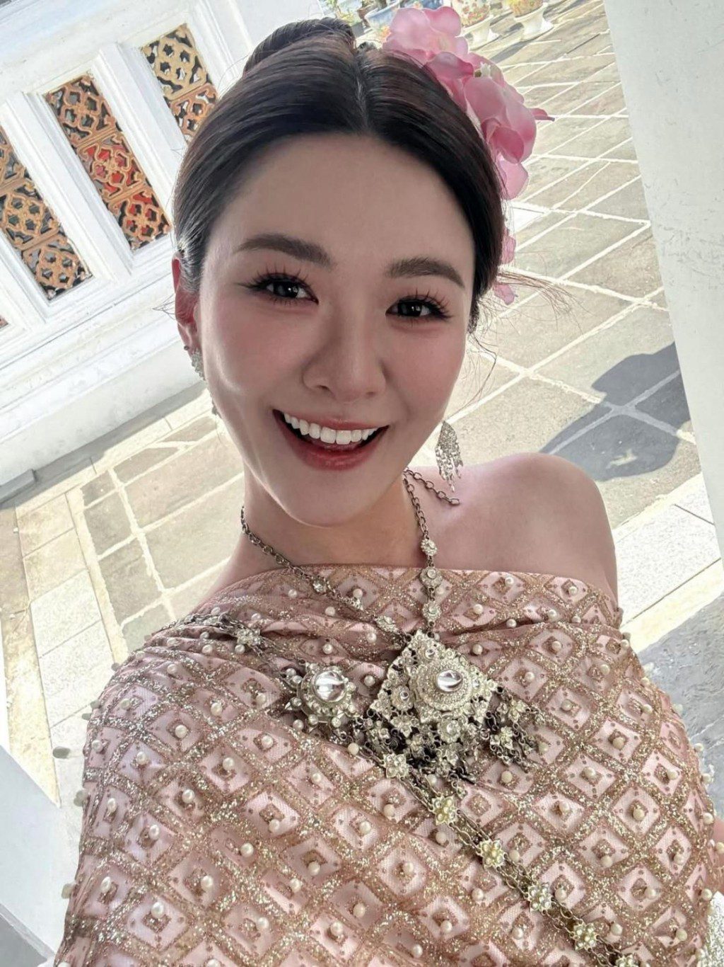 江嘉敏獲得網民稱讚「仲靚過王妃」。