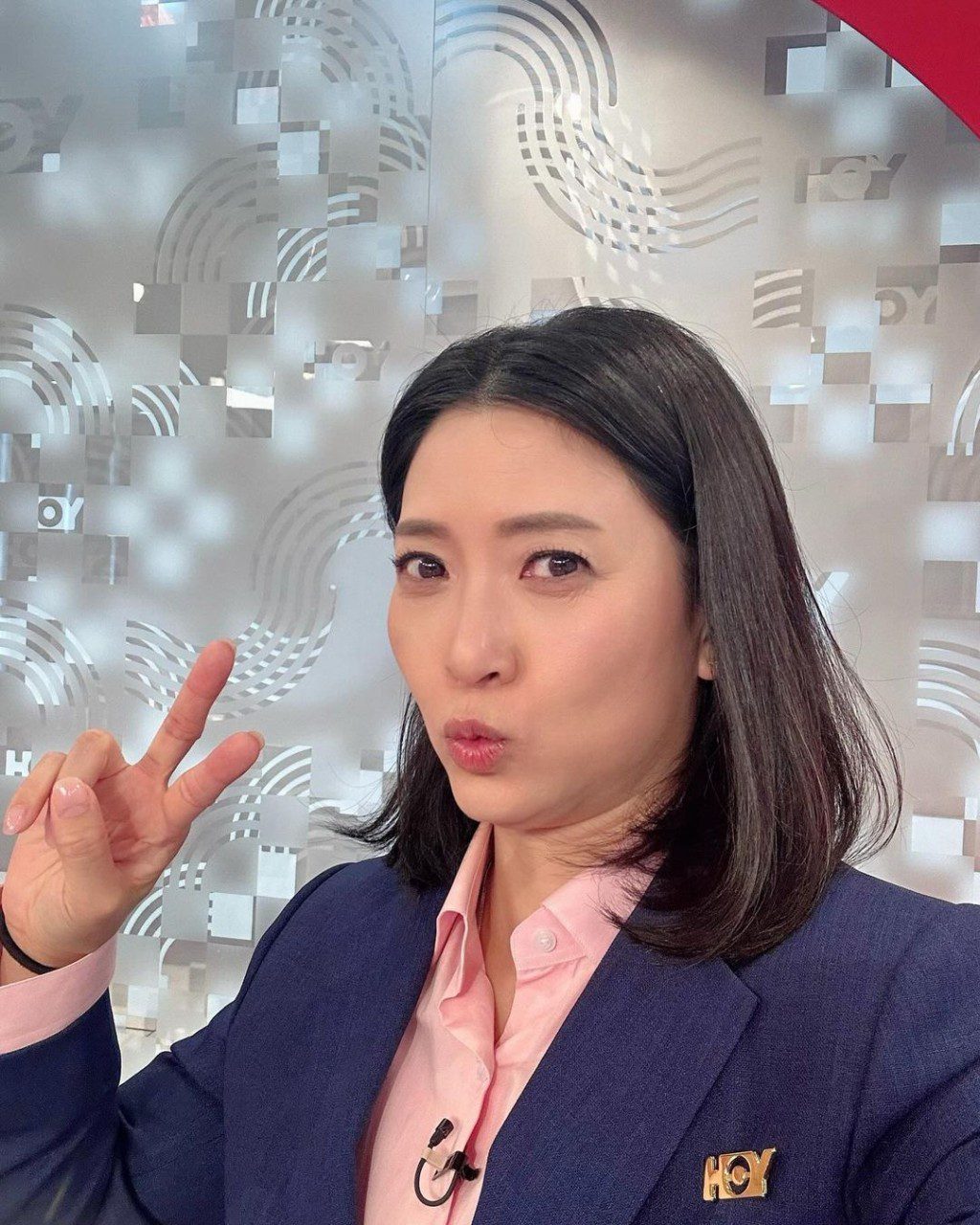 陳欣欣是香港有線電視體育台的資深主持人。
