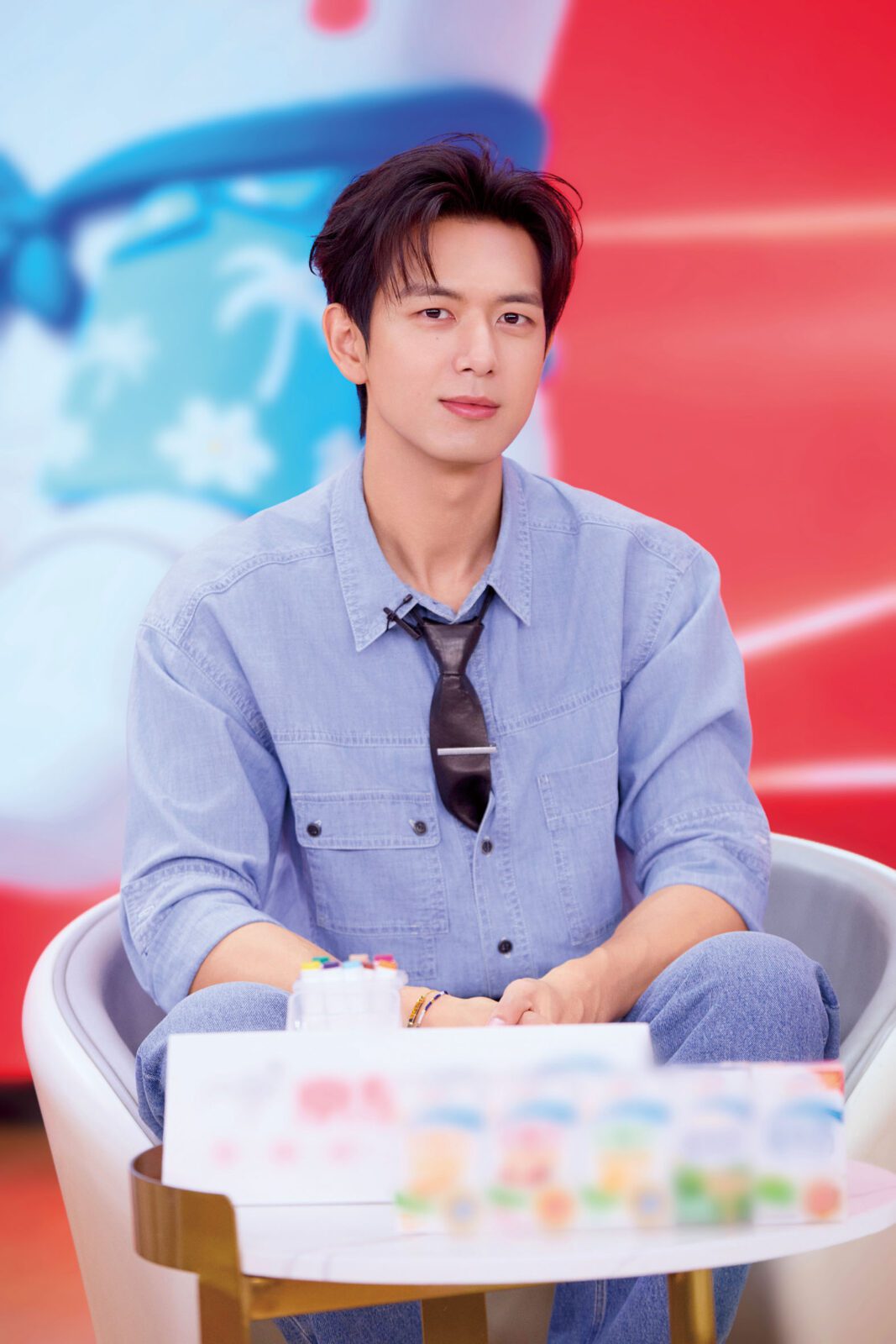李現 .c2/.c3 李現在劇中飾演上官誠明，角色亦正亦邪。網上圖片