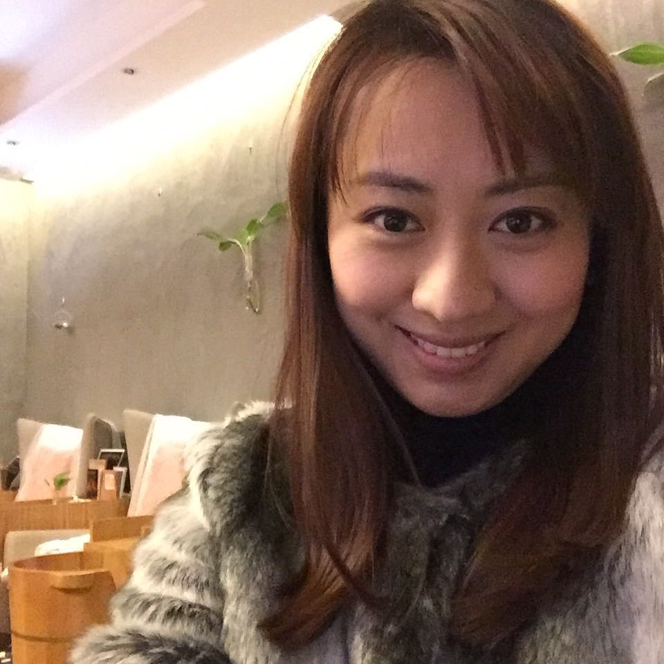 汪琳現年49歲,並已為人母。