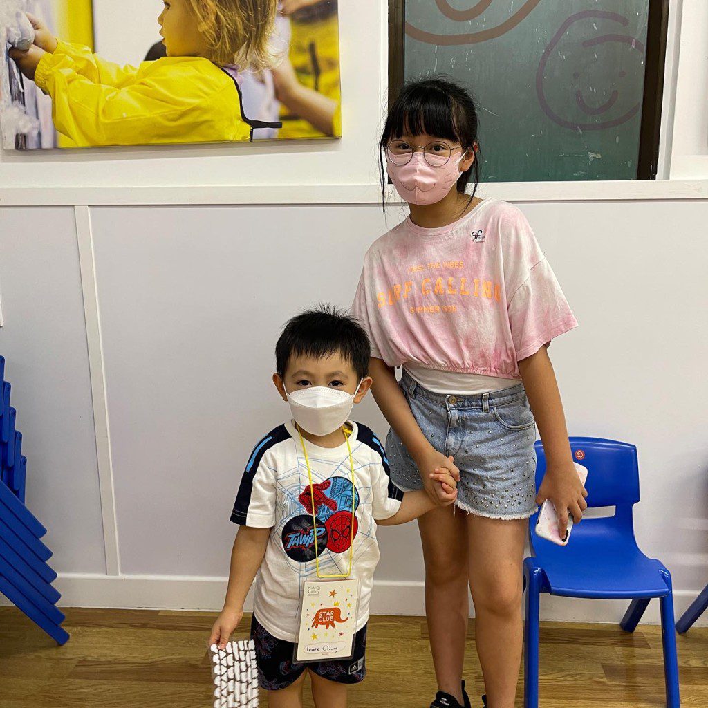 汪琳的一對子女感情融洽。