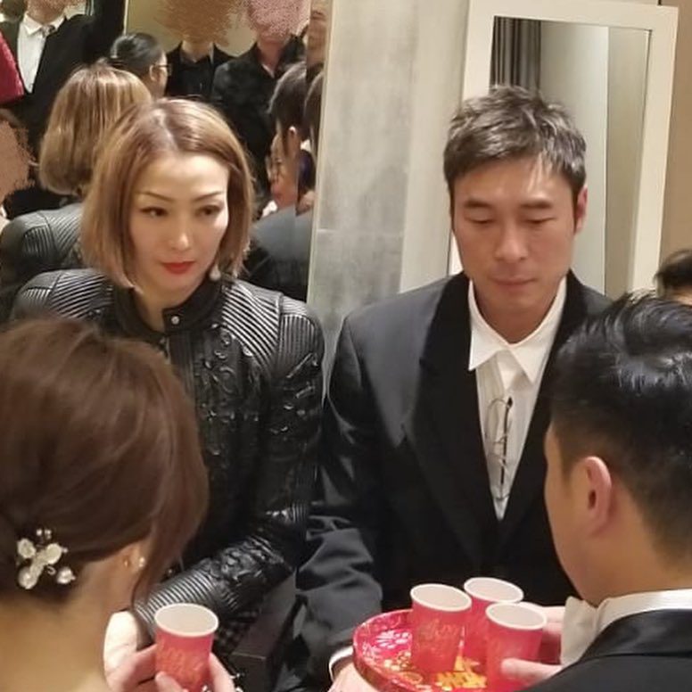 許志安2011年求婚成功,兩人於2013年結婚。
