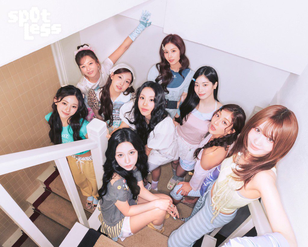 TWICE本月17日慶祝出道11週年,並舉辦粉絲見面會。