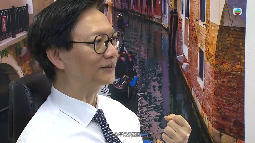 丁錫全醫生態度真誠。