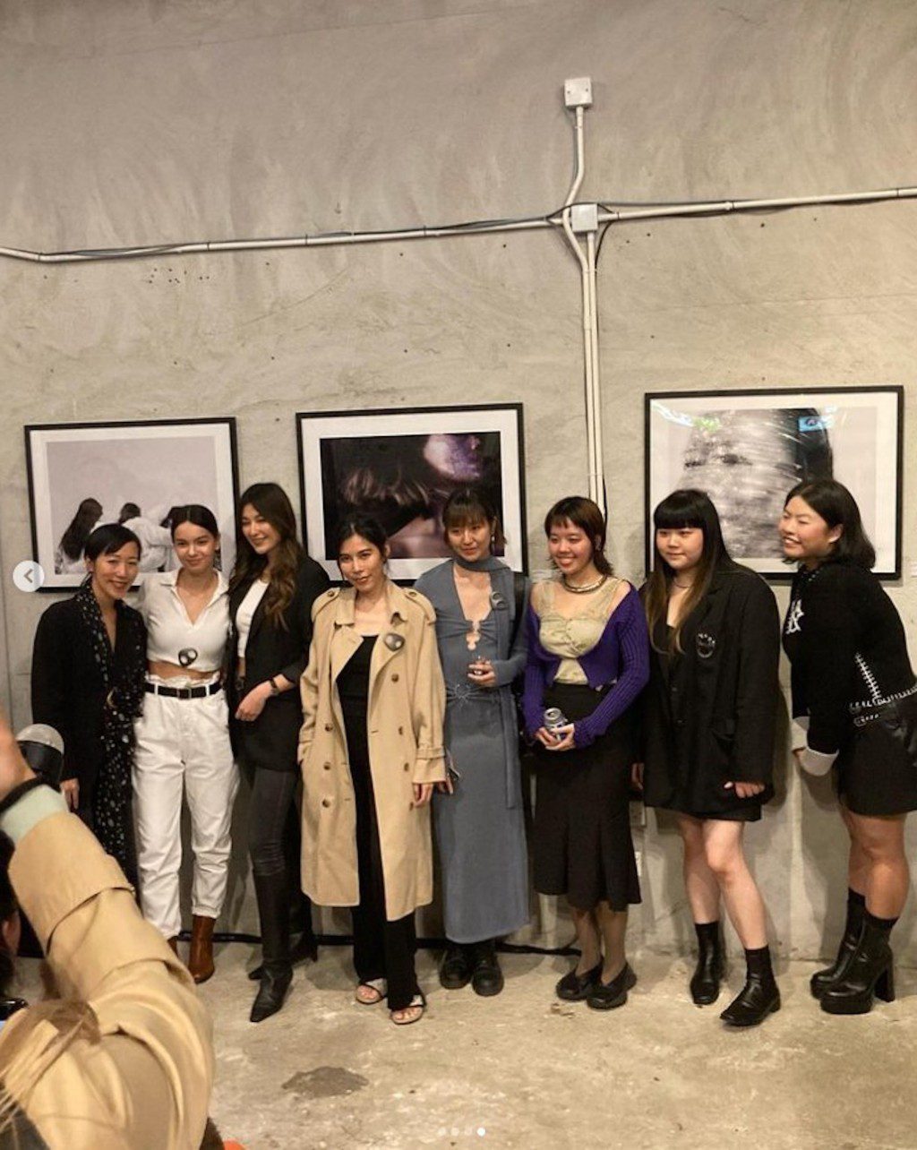 鄧瓊芝過去曾舉辦個人攝影展。