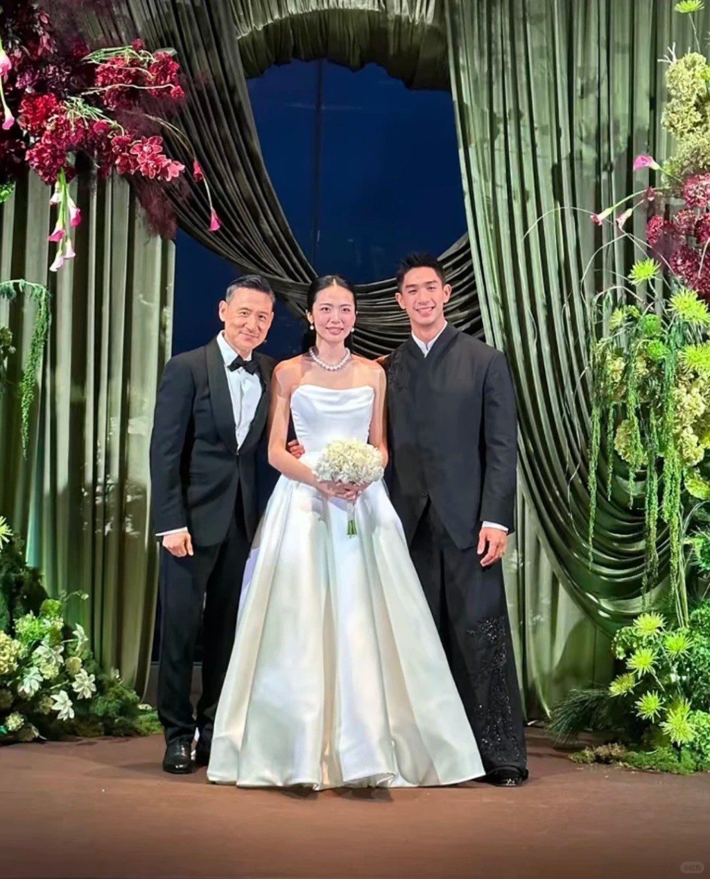 吳婉芳的二仔胡智同今年5月結婚,張學友罕有地到場祝賀。