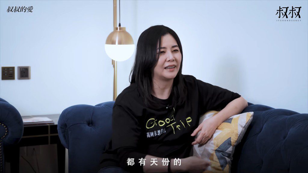 蒙嘉慧認為：「我覺得人生不應該係咁，應該要有時間去望吓，因為唔同階段睇嘅嘢感受唔一樣。」