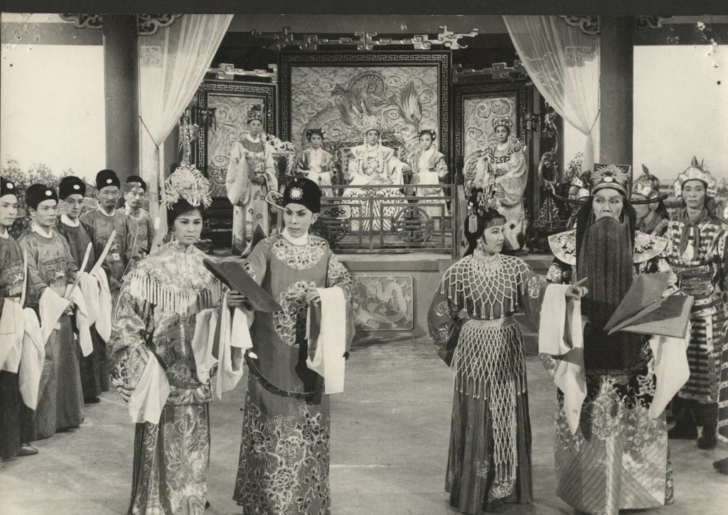 《大紅袍》(1965)