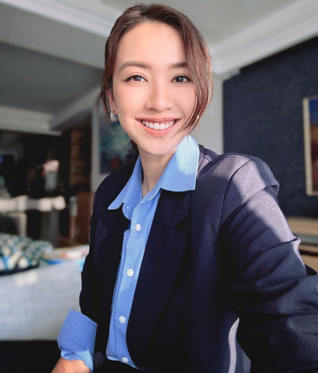 網民將麥明詩與成功轉型的朱千雪進行比較。