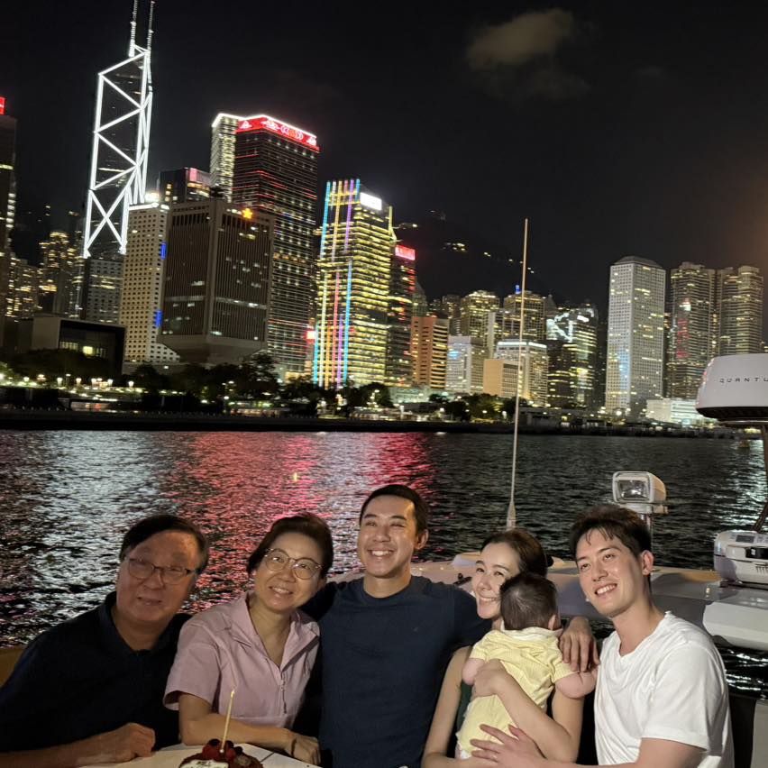 麥明詩還有一位哥哥。
