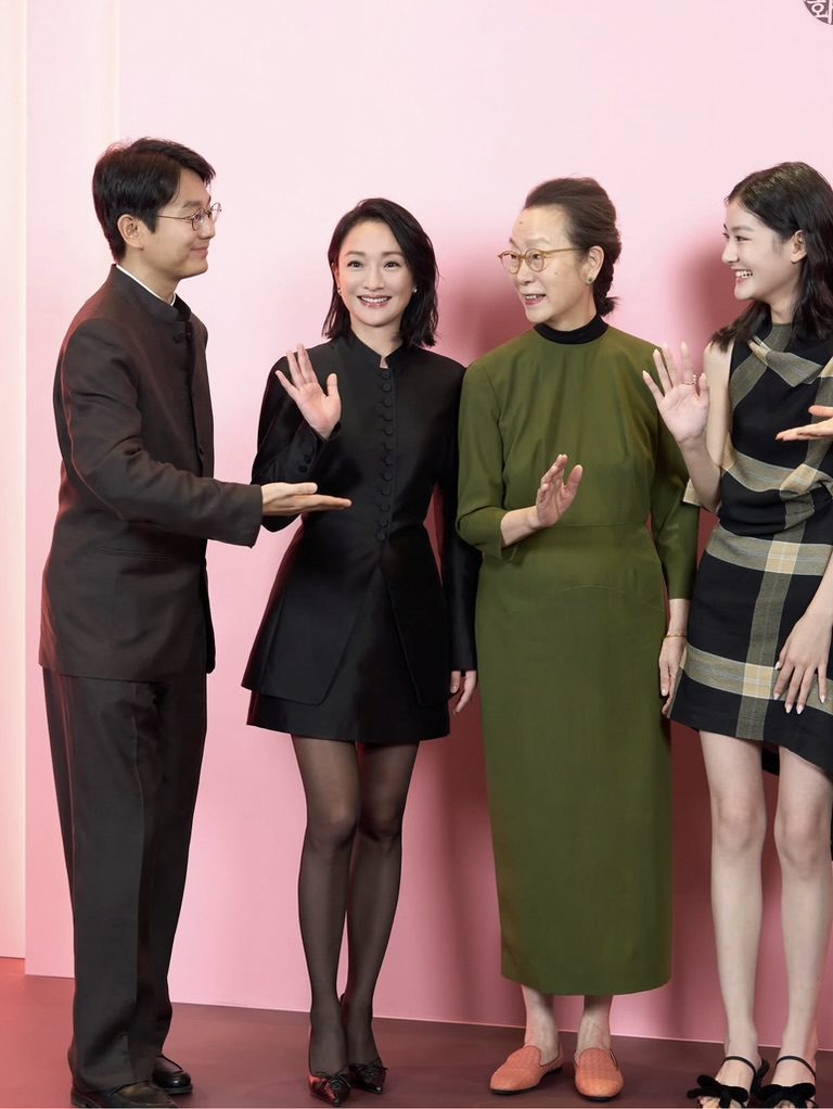 《初次嘗到寂寞》於昨晚的釜山影展進行首映。