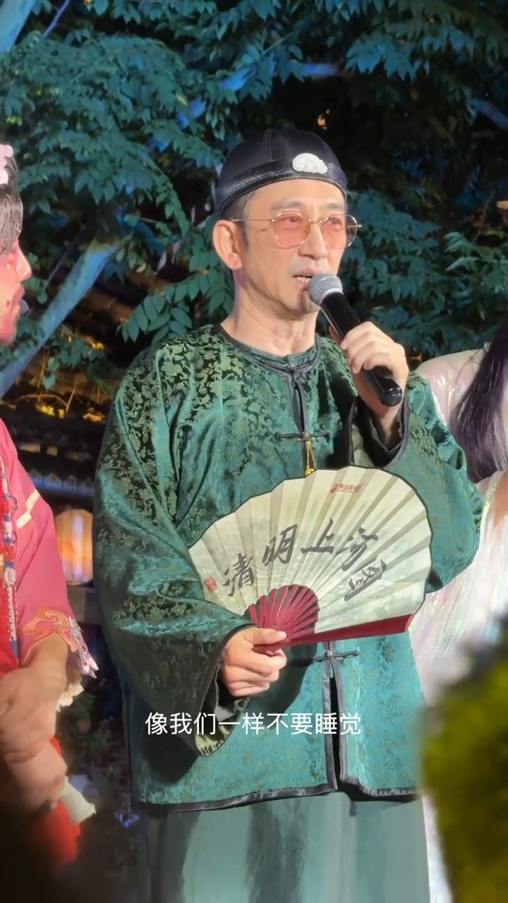 吳啟華開玩笑說演員要像他一樣投入。