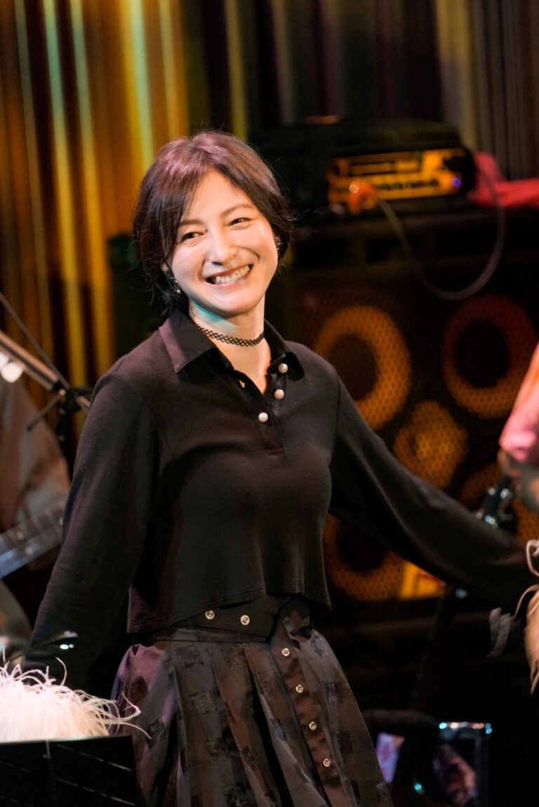 廣末涼子復出獲兒子接送 母子齊被指違反交通規則