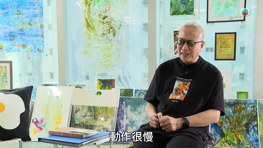 嚴醫生很快便接受了這個現實。