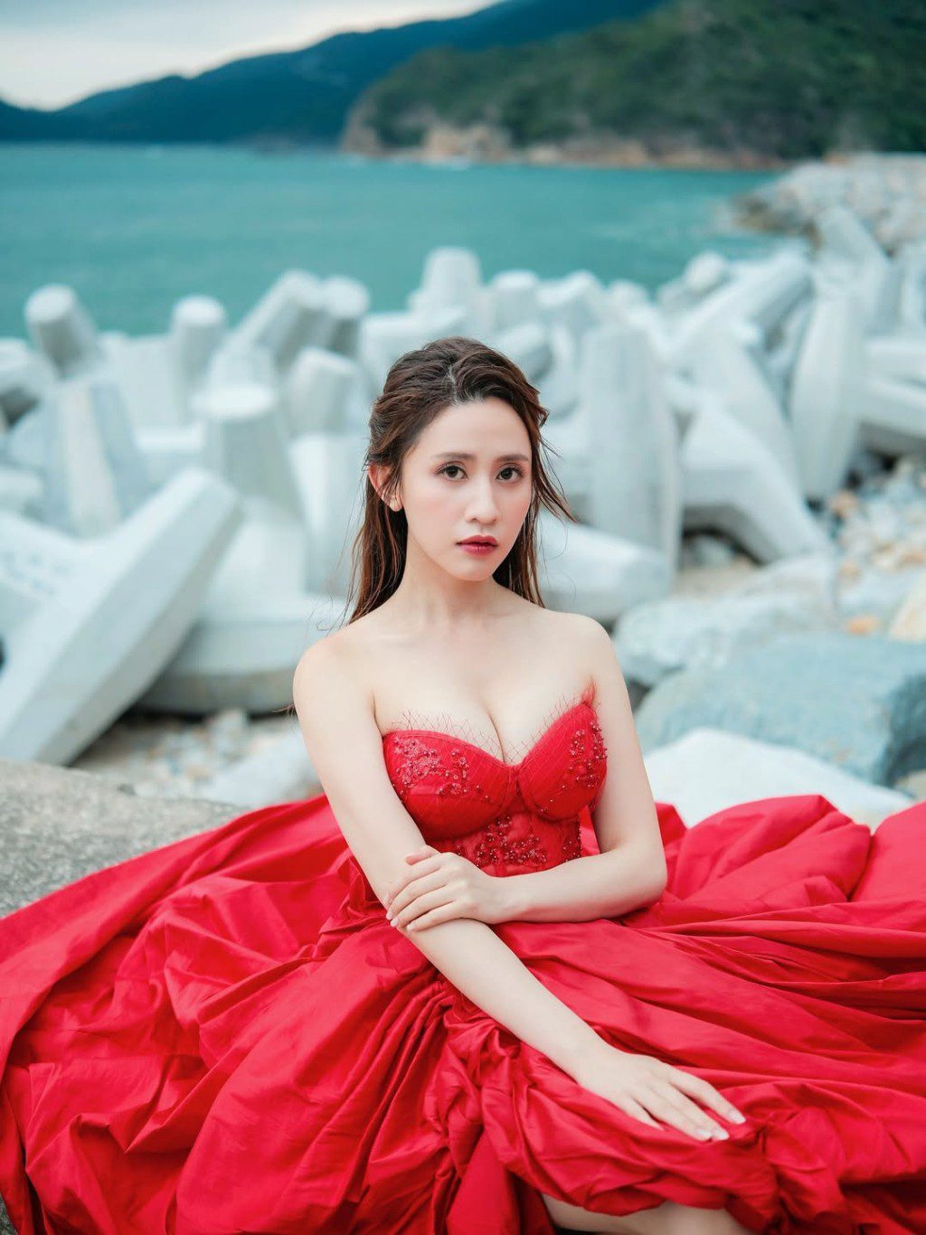梁菁琳散發著女神氣息，讓一眾網民大飽眼福。