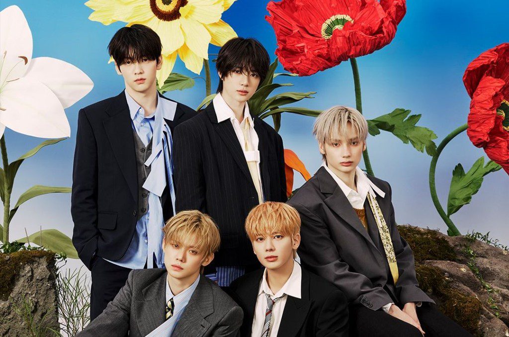 TOMORROW X TOGETHER（TXT）同屬HYBE。
