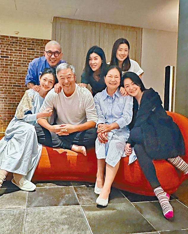 具俊曄婚後多數時間留在台灣陪伴大S，迅速融入她的家庭。