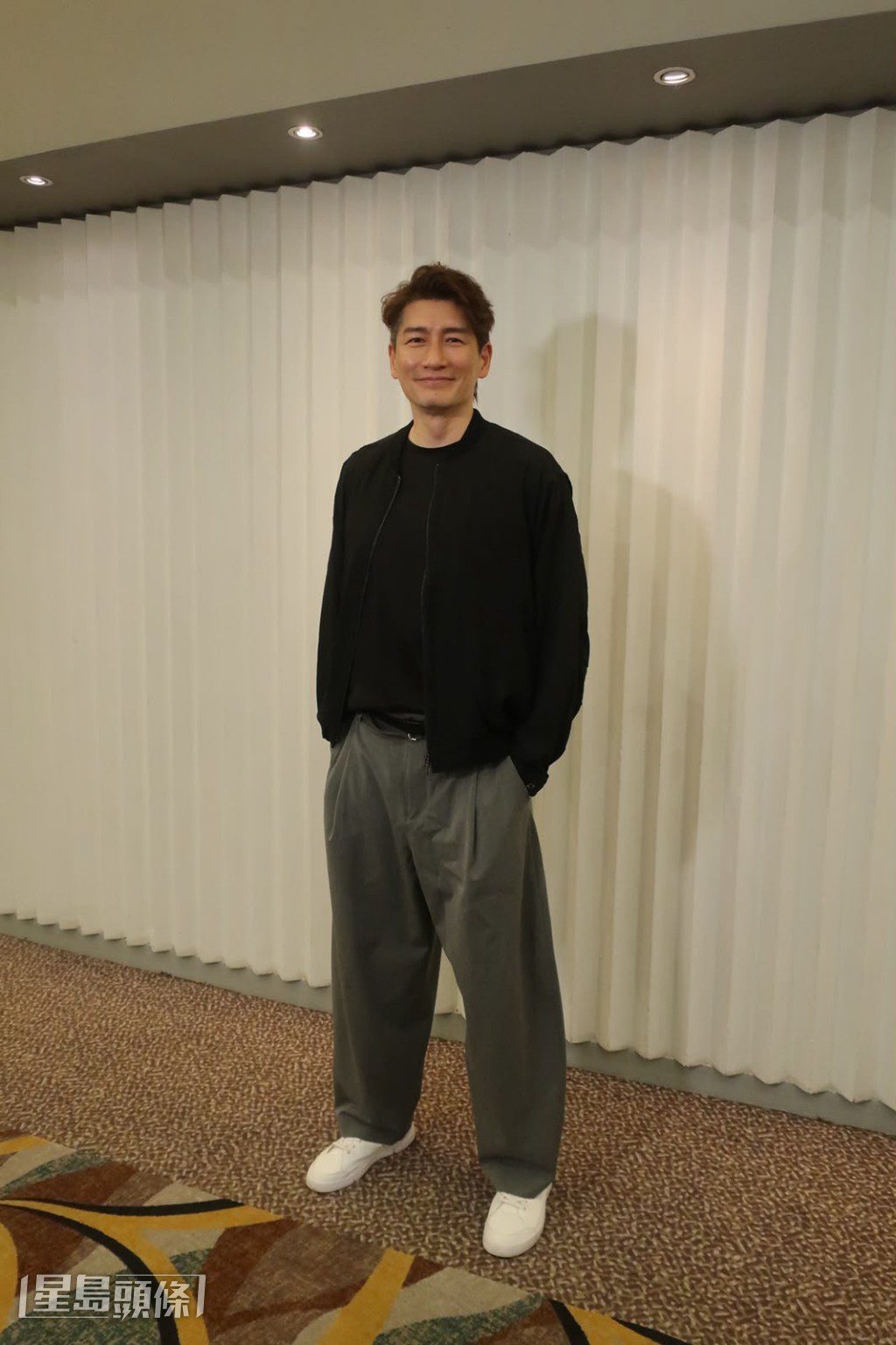 袁文傑解釋，改簽合約是為了讓自己跳出舒適圈。