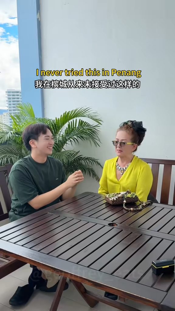 馮寶寶絲毫未見老態。