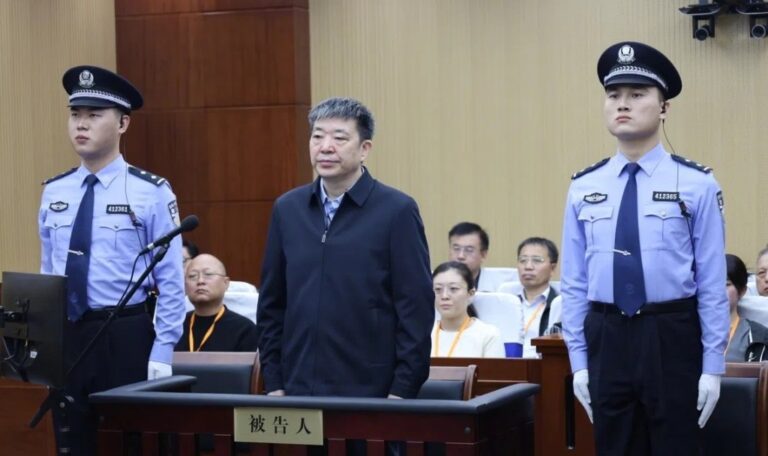 武漢封城時任市長周先旺受賄案一審宣判 判處有期徒刑14年